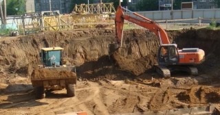 Котлован для дома Карпинск, цена от 314 руб./м3.